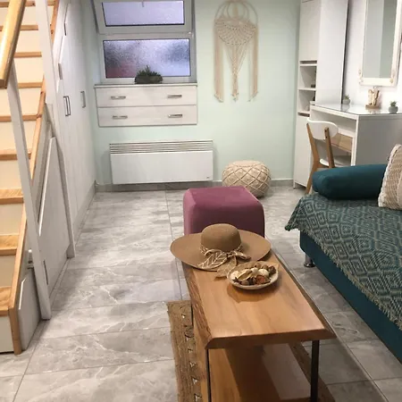 アパート Summer Mood ハニア