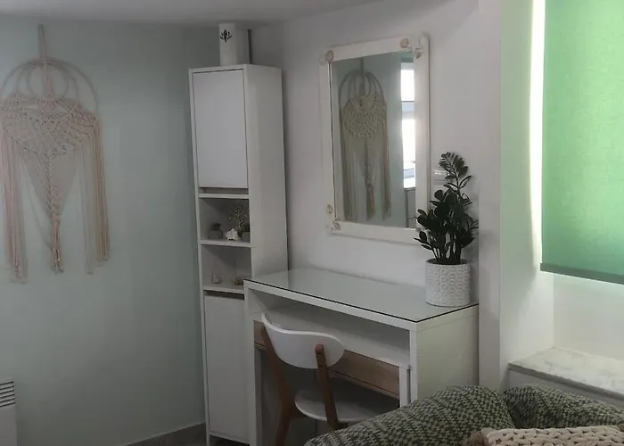 Apartment Summer Mood