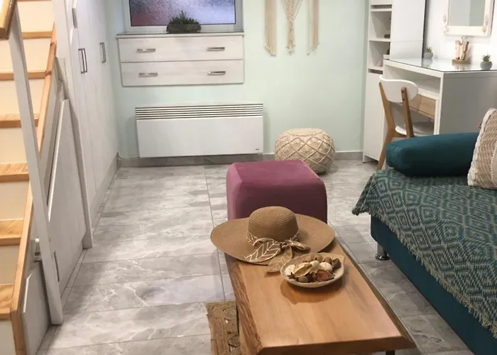 アパート Summer Mood ハニア